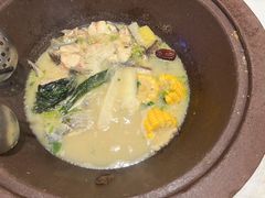 -鲜念蒸汽石锅鱼(红山6979店)