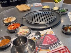 -GOGIYA·咕叽吖韩国传统烤肉店(东方新天地店)
