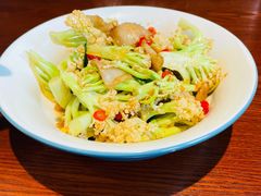 -唐师傅湘西名菜馆(武陵路店)