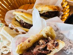 -闫家驴肉老店(华电一校店)
