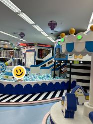 -孩子王童乐园(西安盛龙店)