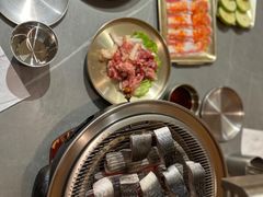 -围炉肉舍丹东海鲜烤肉·烤活鳗(步行街店)