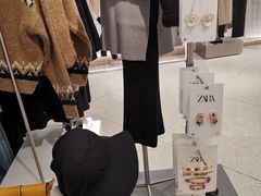 -ZARA(大上海时代广场店)
