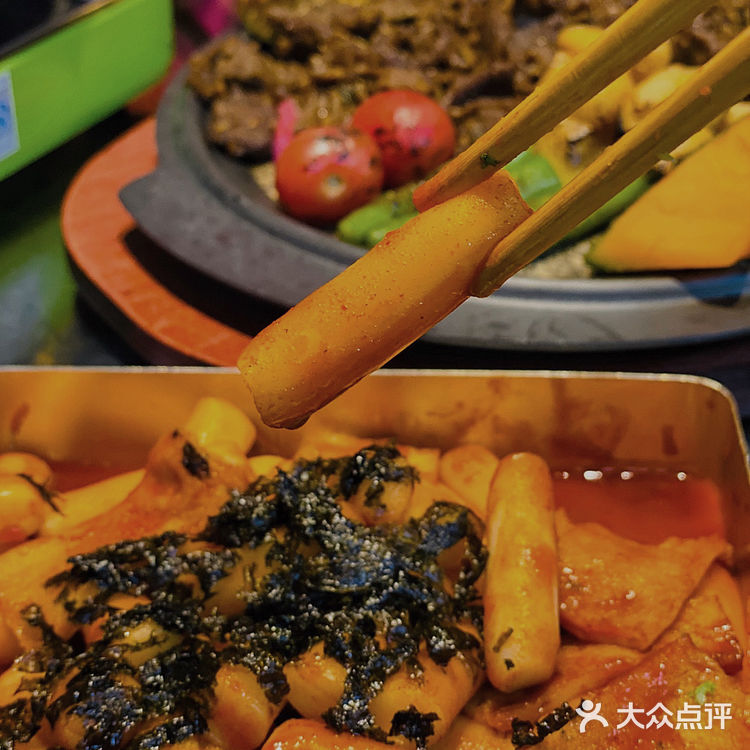 火爆的韩国烤肉小酒馆来万科啦丨大叹号·韩式烤肉·小酒馆