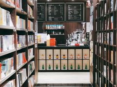 -钟书阁(群光广场店)