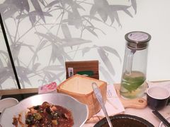-绿茶餐厅(光谷世界城步行街店)