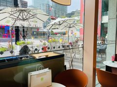-奈雪的茶(华强北中航城店)