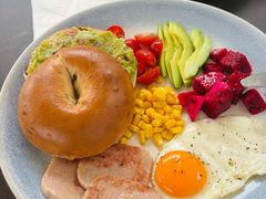 -ommo cafe(半岛城邦店)