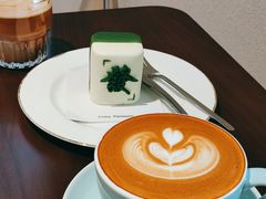 -Fridi Patisserie Cafe