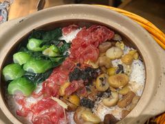 黑松露栗子腊香煲仔饭-捞王锅物料理(上海世茂广场店)