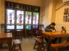 大堂-矮子粉店1985·长沙米粉(湘春路店)