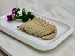 -梅龙镇酒家(南京西路总店)