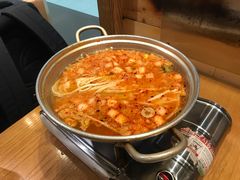 火锅刀削面-Myth猪蹄(明洞店)
