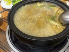 -菌之家·专业纯野生菌火锅·特色炒菌
