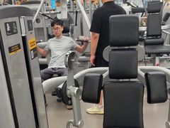 -超鹿运动(大唐世家店)