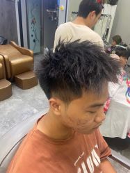 -半岛时尚造型