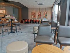 大堂-星巴克(深圳大浪商业中心分店)