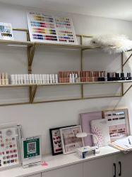 -丫丫NAIL日式自助美甲美睫沙龙