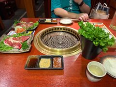 -喜牛烧肉酒场·黑金店(威高广场店)