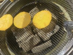 -青瓦餐厅·生鱼片·韩园烤肉(西塔店)