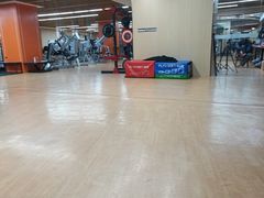 -CXFIT 陈徐健身工作室(凯旋店)