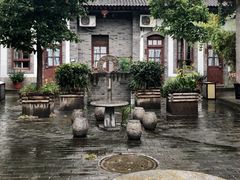 -七贤国际青年旅舍(西七路分店)