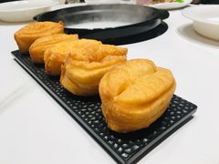 -老船夫婚宴婚庆会馆(延吉路店)