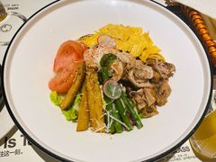 鸡肉大虾鲜蔬波奇碗-西堤牛排(龙德广场店)