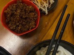 -丽虹云南过桥米线(兴工街店)