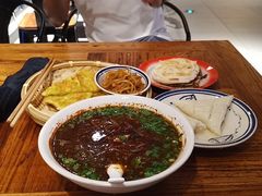 -袁家村关中印象美食(万象汇店)