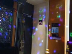 -糖潮量贩KTV(高新万达广场店)