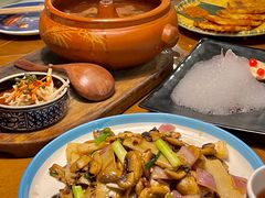 -雀舞云南菜(天津天河城购物中心店)