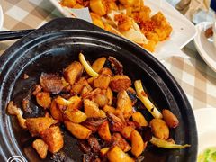 啫啫砂锅牛蛙-新大咀港式茶餐厅(宝山万达店)