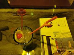 -城墙外BAR