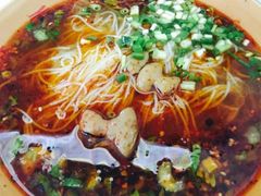 -刘二姐肥肠米粉(总店)