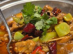 石锅沸腾牛蛙-辛香汇·现炒川菜(共康店)