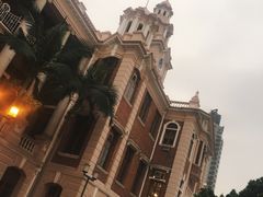 -香港大学