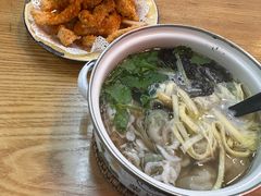 -柴爿巷·香酥鸡&馄饨(复兴中路店)
