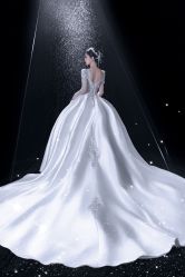 -青禾蒙娜丽莎婚纱摄影(武汉总店)