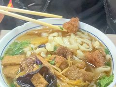 -赵氏牛肉罩火烧