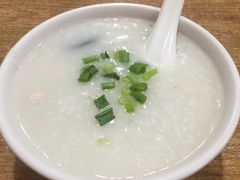 -广东小美食(果戈里大街店)
