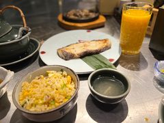 -万岛日本料理铁板烧(万泰国际店)