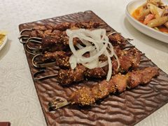 -丝路天山酒店(国际大巴扎店)