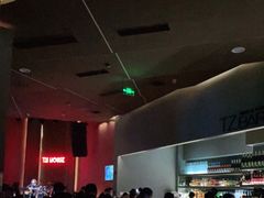 -TZ House音乐现场(来福士中心店)