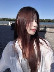 -藤野造型烫染·漂发