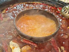 -黄潇洒老火锅(九眼桥宏济巷店)