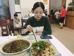 -周鱼鳅饭店