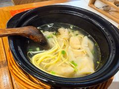 -馋三尺蟹粉小笼(人民广场店)