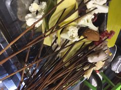 -钢管厂五区小郡肝串串香(奥克斯广场锦城万达店)