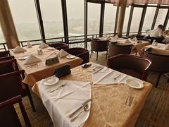 -汇泉王朝大饭店-旋转餐厅(南海路店)